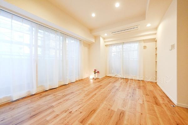 ヴィーナ・パルテール リビング