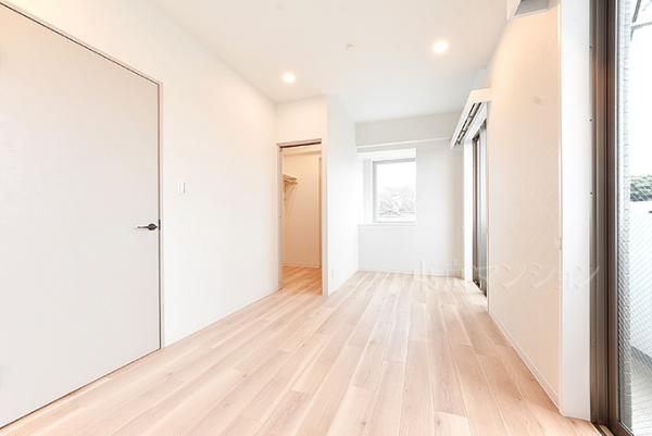 ＣＳ上用賀ハウス リビング以外の居室