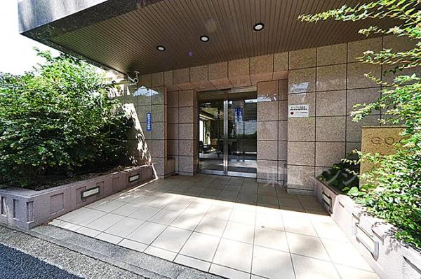 グーディッシュ千歳船橋 エントランス（外）