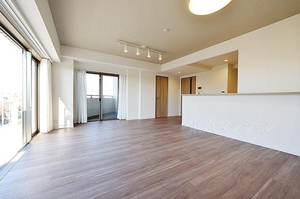 グーディッシュ千歳船橋 リビング