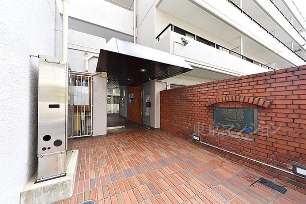 ライオンズマンション神楽坂第二 エントランス（外）