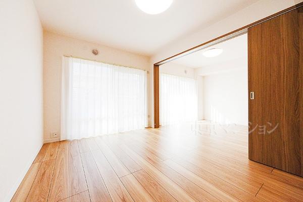 藤和調布柴崎コープ リビング以外の居室