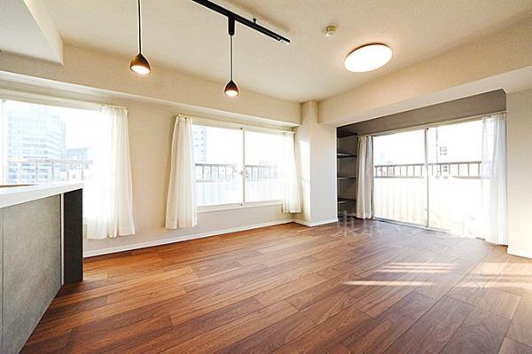 ライオンズマンション三田 リビング