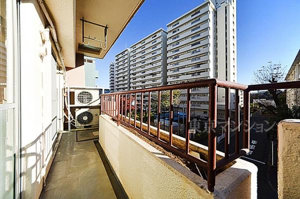 新宿第三アルプスマンション バルコニー