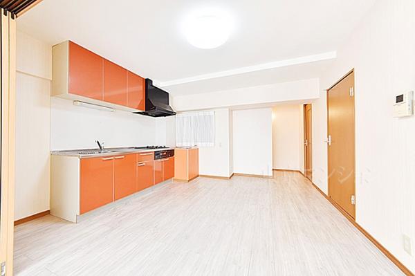 新宿第三アルプスマンション リビング