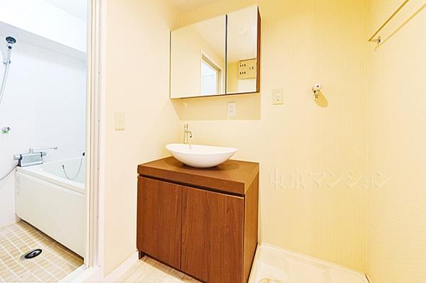 新宿第三アルプスマンション 洗面化粧台