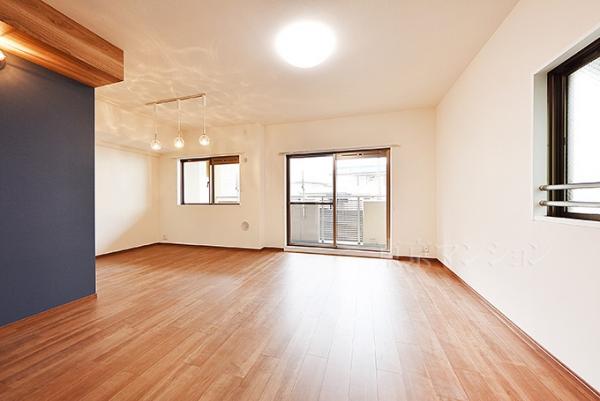 ザ・ステイツ常盤台東山コモンズ リビング