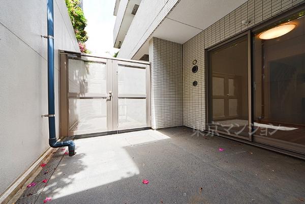アルファステイツ世田谷一丁目 バルコニー
