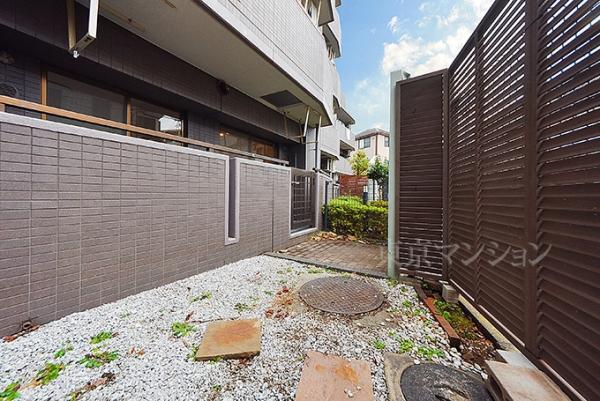 レーベンハイム東武練馬 庭