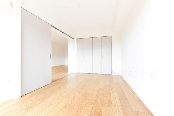 コスモ上池台 リビング以外の居室