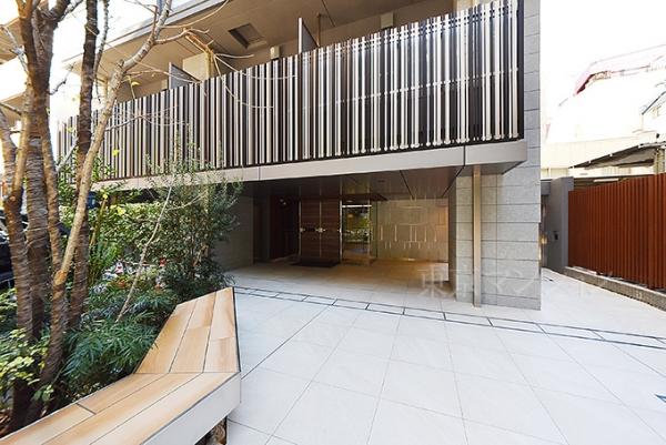 Ｂｒｉｌｌｉａ四谷三丁目 エントランス（外）