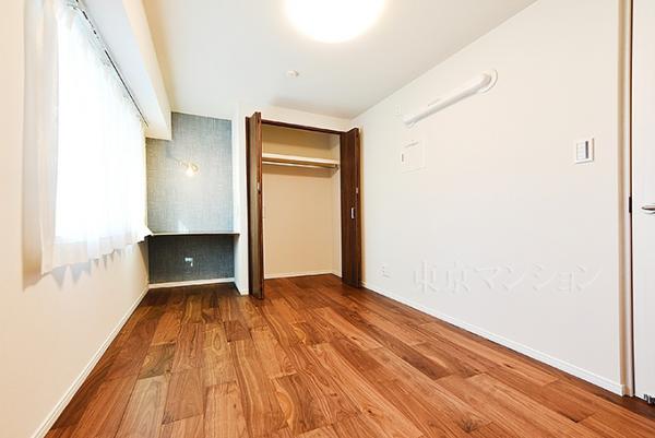 日商岩井木場マンション リビング以外の居室