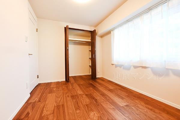 日商岩井木場マンション リビング以外の居室