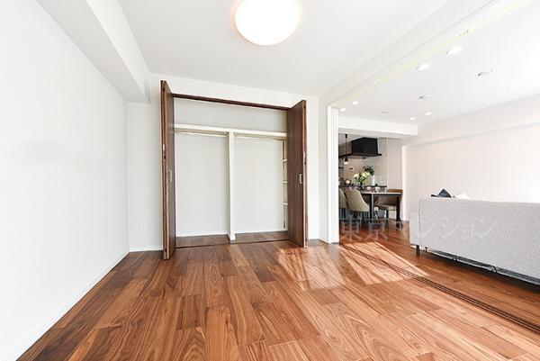 日商岩井木場マンション リビング以外の居室