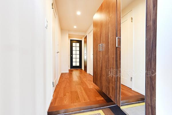 日商岩井木場マンション 玄関