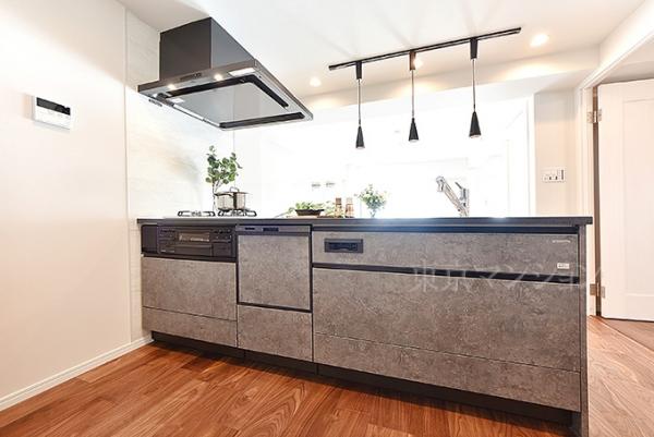 日商岩井木場マンション キッチン