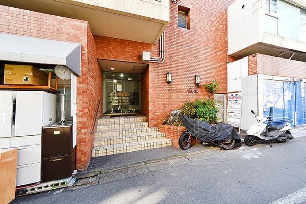 マンションパーク宮仲 エントランス（外）