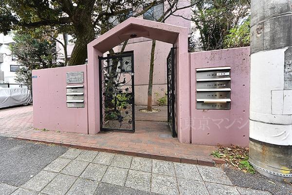 アビターレ目白 エントランス（外）