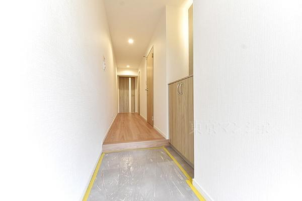 ライオンズマンション中野弥生町 玄関