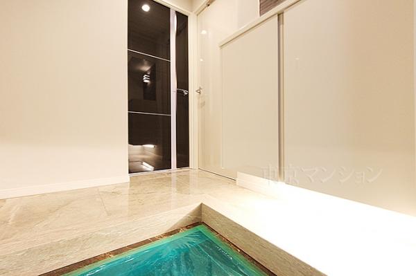 ビアン御徒町 玄関