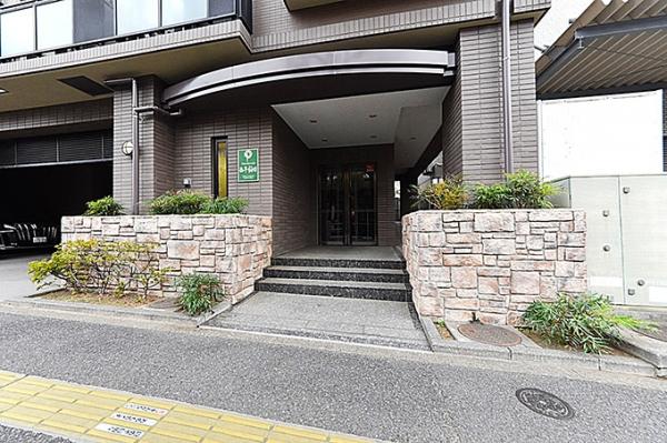プリンスハイツ西早稲田 エントランス（外）