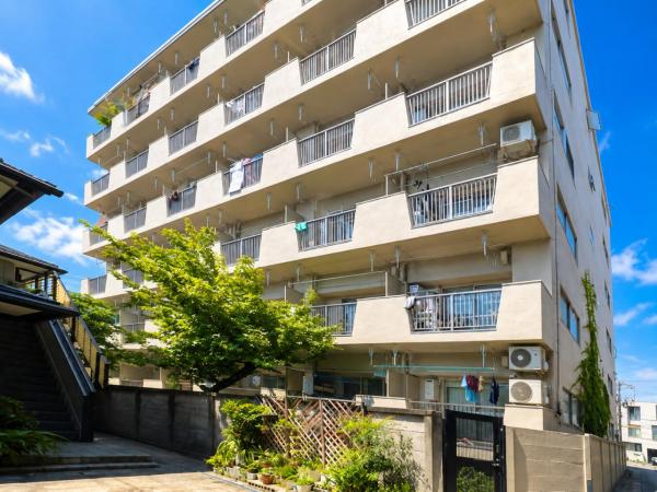 中古マンション 新宿区西早稲田２丁目18-10 副都心線西早稲田駅 2,980万円