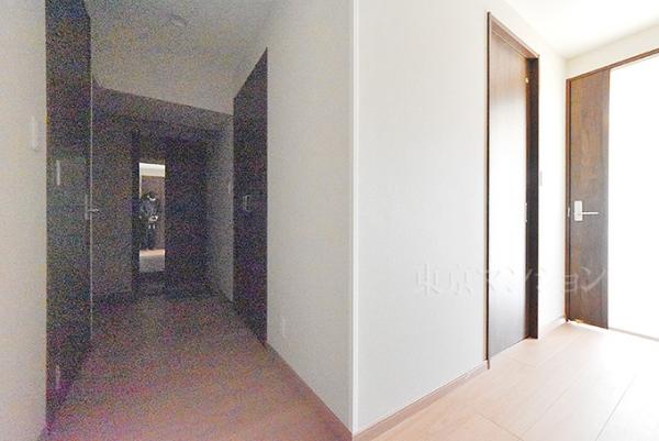 グレイス両国 玄関