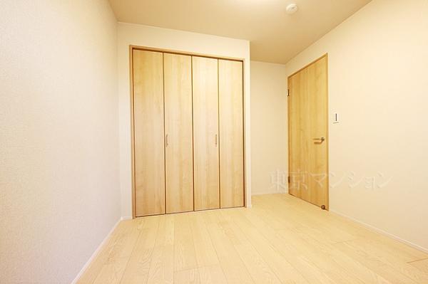 パラスト日暮里 リビング以外の居室