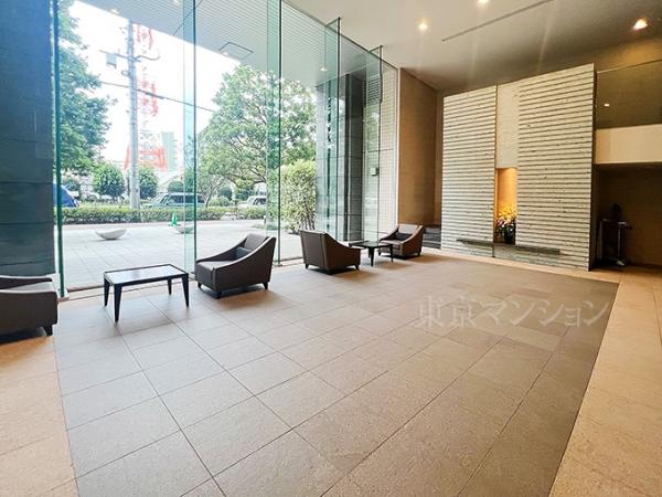 プラウドタワー練馬 エントランス（外）