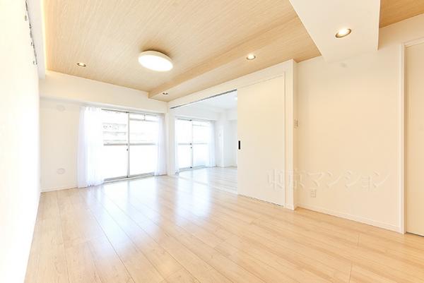 マンション東武練馬 リビング