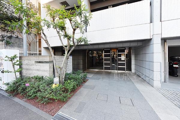 ステージファースト根岸 エントランス（外）