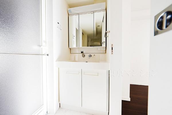 ステージファースト根岸 洗面化粧台