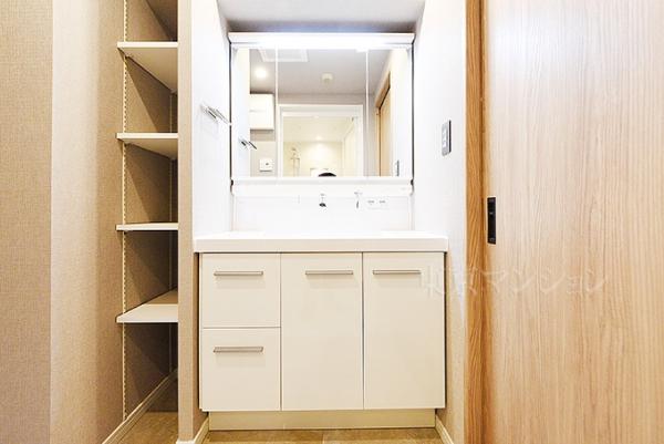 ライオンズマンション北烏山 洗面化粧台