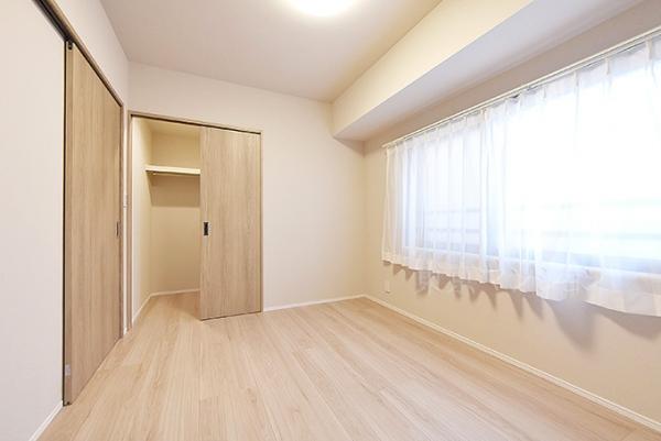 アルファコート西葛西 リビング以外の居室