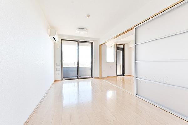 グランイーグルパークサイド大森南 リビング