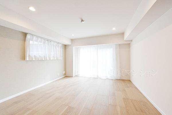 調布ヶ丘ハイツ リビング以外の居室