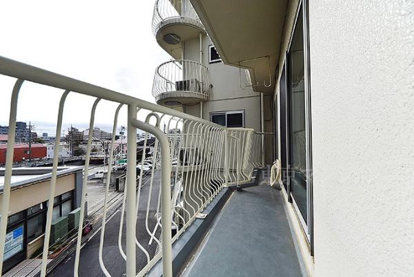 調布ヶ丘ハイツ バルコニー