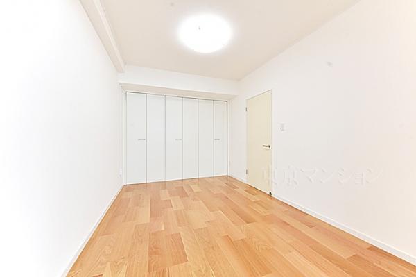 ネオハイツ千駄木 リビング以外の居室