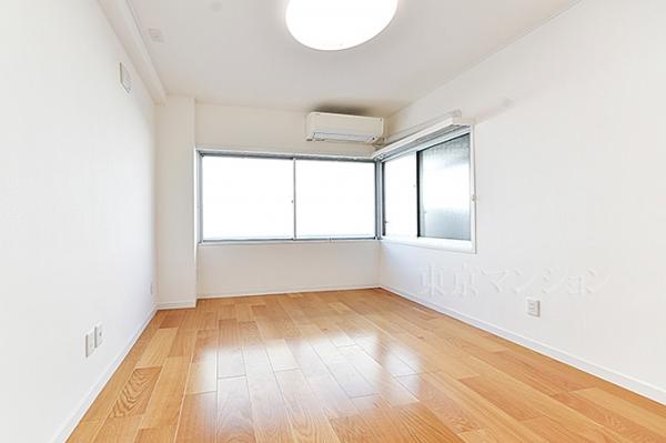 ネオハイツ千駄木 リビング以外の居室