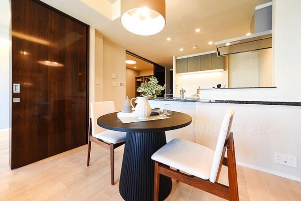 シティハウス目黒ザ・ツイン　ＳＯＵＴＨ棟 リビング