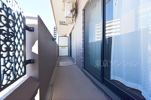 ヴェルト池袋 バルコニー