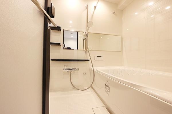 パシフィック浜町 浴室