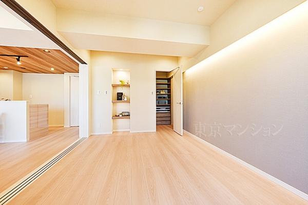 イニシア墨田押上 リビング以外の居室