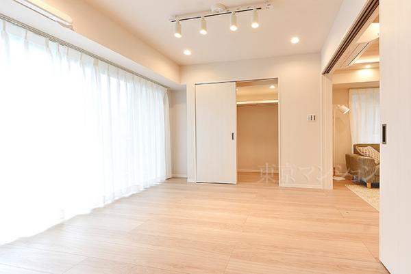 ライトコート四谷 リビング以外の居室