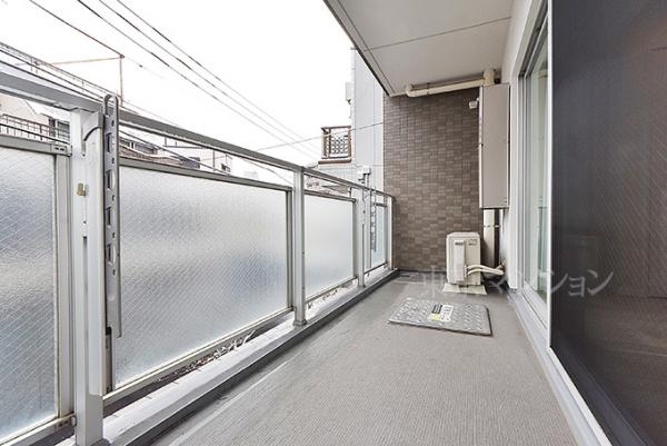 ライトコート四谷 バルコニー