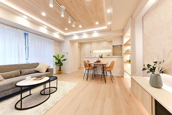 ライトコート四谷 リビング