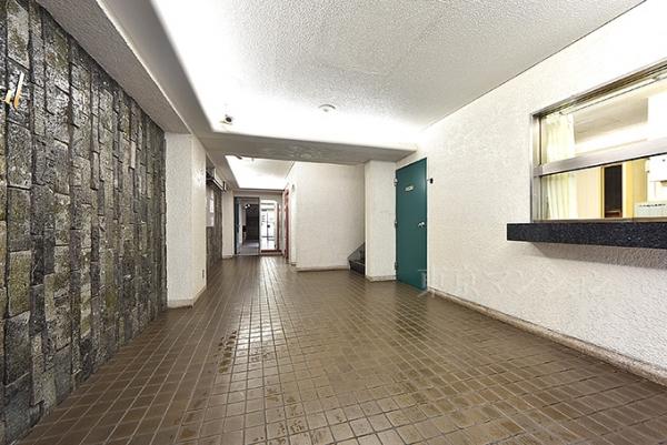 ヴィラロイヤル両国 エントランス（外）