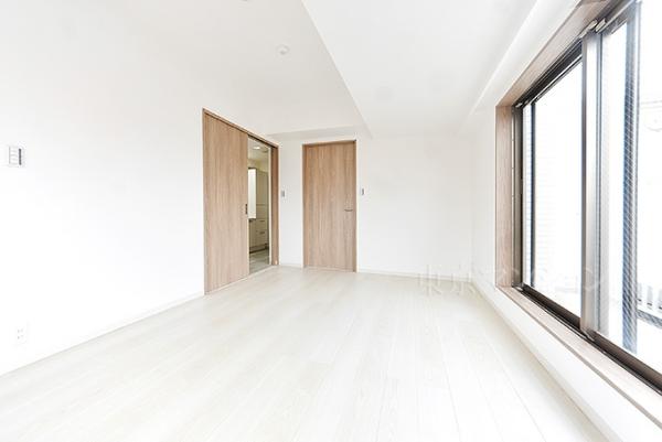 サンクタスガーデン目黒 リビング以外の居室