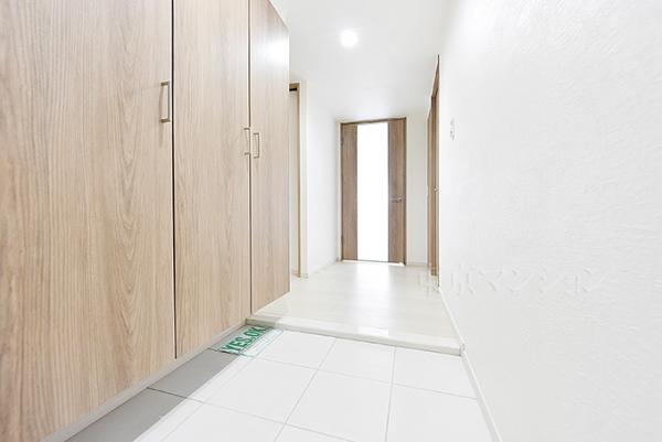 サンクタスガーデン目黒 玄関