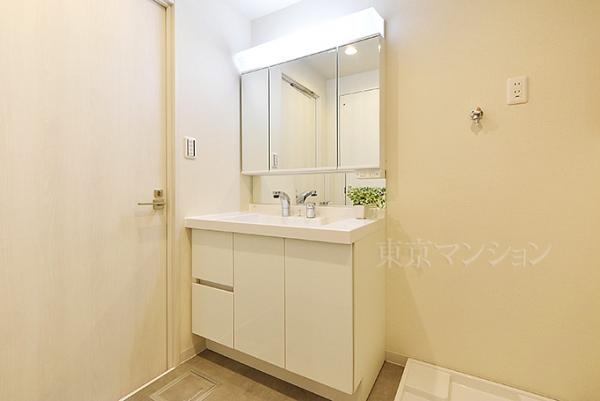 コープ野村練馬氷川台 洗面化粧台